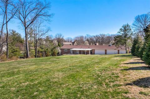 957 Sulphur Spring Rd, Ballwin, MO 63021 photo 32