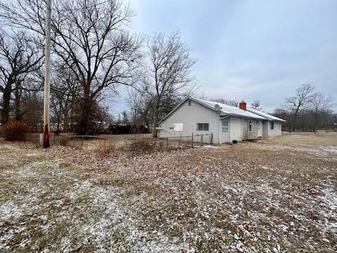 75 C St, Orchard Farm, MO 63301 photo 3