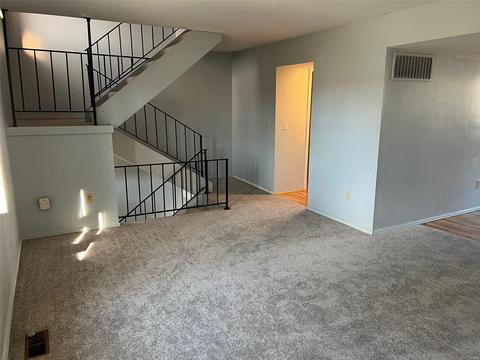 109 Carmel Woods, Ellisville, MO 63021 photo 5