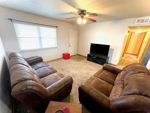 508 Eggering Dr, O'fallon, MO 63366 photo 3