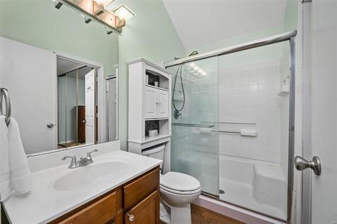 419 Great Hill Dr, Ballwin, MO 63021 photo 16