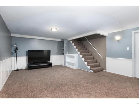 433 Sorrento Dr, Ballwin, MO 63021 photo 17