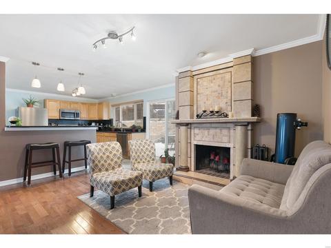 433 Sorrento Dr, Ballwin, MO 63021 photo 1
