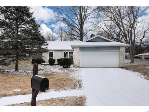 433 Sorrento Dr, Ballwin, MO 63021 photo 2