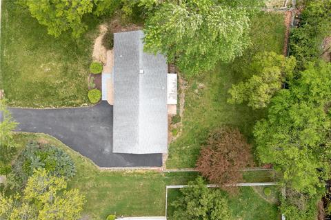 816 Crestland Dr, Ballwin, MO 63011 photo 27