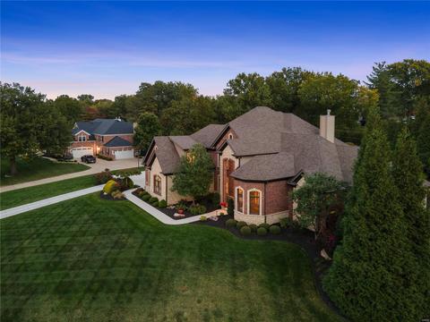 9 Georgetown Rd, Chesterfield, MO 63017 photo 3