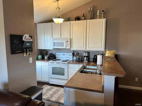 2301 Spring Creek Ln, O'fallon, MO 63368 photo 12