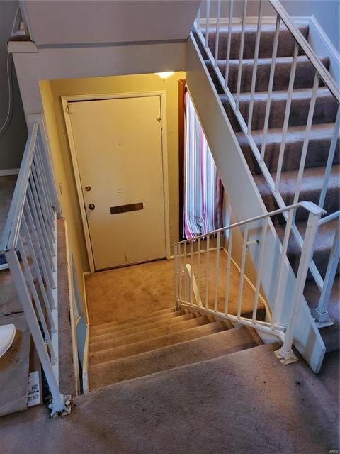 105 Carmel Woods Dr, Ellisville, MO 63021 photo 17