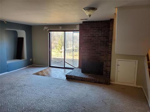 105 Carmel Woods Dr, Ellisville, MO 63021 photo 18