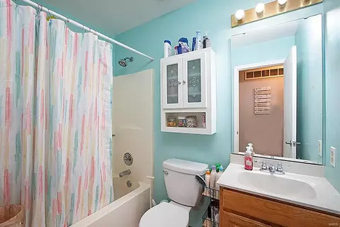 14 Mallard Pointe Dr, O'fallon, MO 63368 photo 22