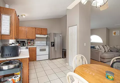 14 Mallard Pointe Dr, O'fallon, MO 63368 photo 10