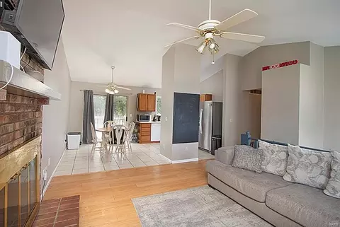 14 Mallard Pointe Dr, O'fallon, MO 63368 photo 6