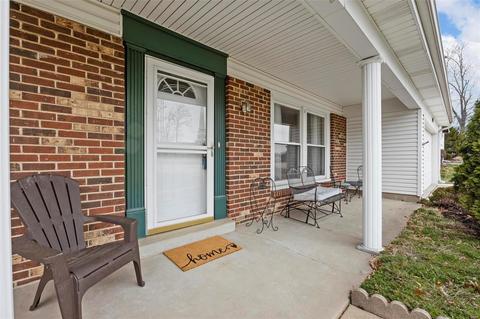 1219 Big Bend Rd, Ballwin, MO 63021 photo 1