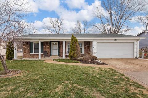 1219 Big Bend Rd, Ballwin, MO 63021 photo 2