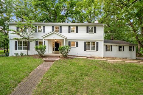 835 Marco Dr, Saint Louis, MO 63122