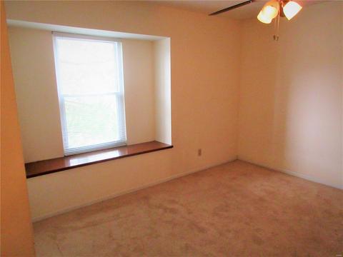 708 Ridgeside Dr #F, Ballwin, MO 63021 photo 6