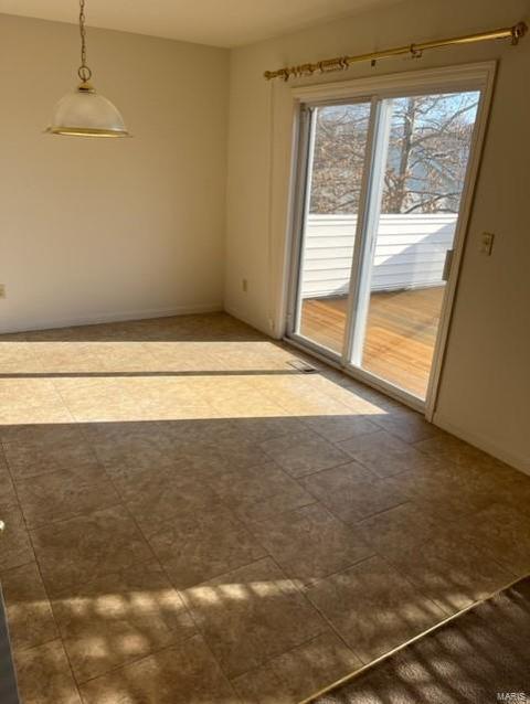 689 Hawk Run Dr, O'fallon, MO 63368 photo 16