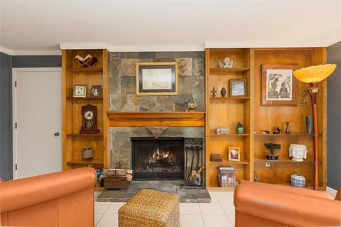 1218 Dunloe Rd, Ballwin, MO 63021 photo 16