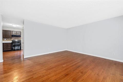 22 Chip Dr, O'fallon, MO 63366 photo 3