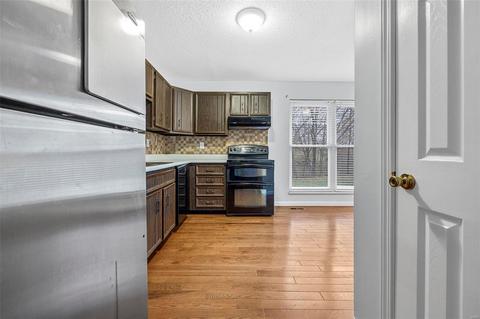 22 Chip Dr, O'fallon, MO 63366 photo 6