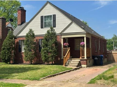 1093 Roth Ave, University City, MO 63130