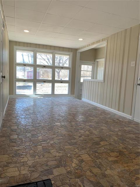 305 Day Dr, Saint Louis, MO 63135 photo 15