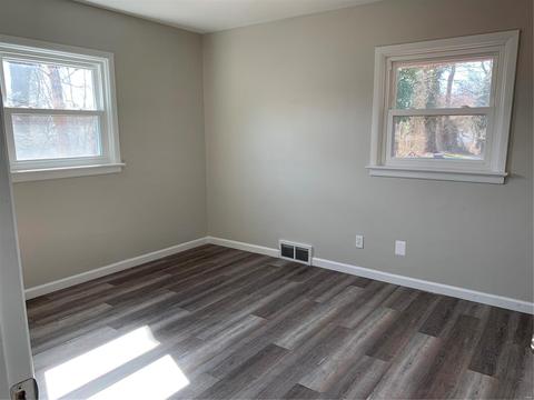305 Day Dr, Saint Louis, MO 63135 photo 10