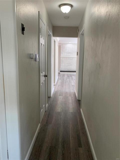 305 Day Dr, Saint Louis, MO 63135 photo 6