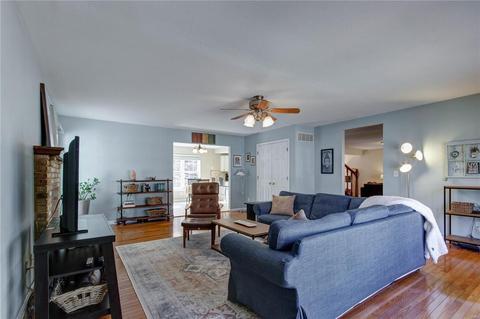 564 Woodlyn Xing, Ballwin, MO 63021 photo 18