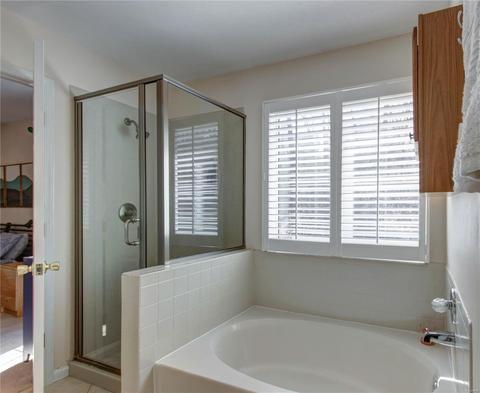 564 Woodlyn Xing, Ballwin, MO 63021 photo 34