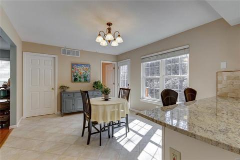564 Woodlyn Xing, Ballwin, MO 63021 photo 25
