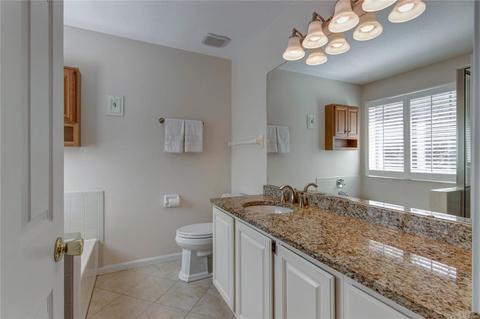 564 Woodlyn Xing, Ballwin, MO 63021 photo 33
