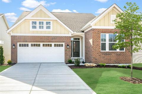 204 Cambium Ct, Wentzville, MO 63385