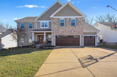 614 Legends Bluffs Ct, Eureka, MO 63025 photo 3