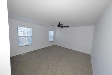 572 Enchanted Pkwy, Manchester, MO 63021 photo 18