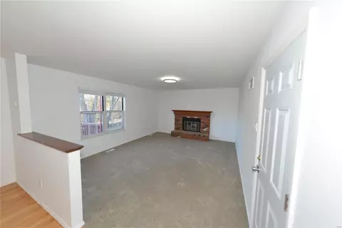 572 Enchanted Pkwy, Manchester, MO 63021 photo 13