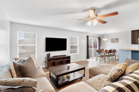 407 Spring Trce, O'fallon, MO 63368 photo 2