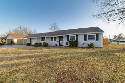 402 Saint Joseph Ave, O'fallon, MO 63366 photo 2