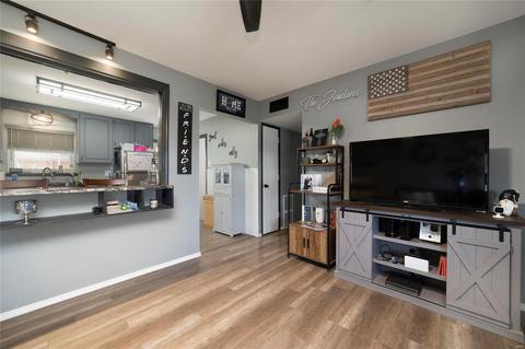 402 Saint Joseph Ave, O'fallon, MO 63366 photo 7