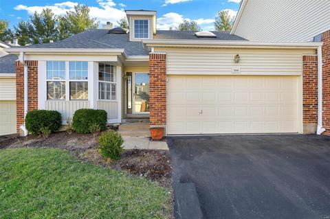 144 Baxter Heights Ct, Manchester, MO 63011 photo 1
