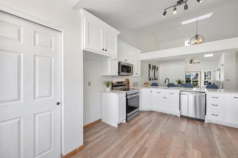 144 Baxter Heights Ct, Manchester, MO 63011 photo 8