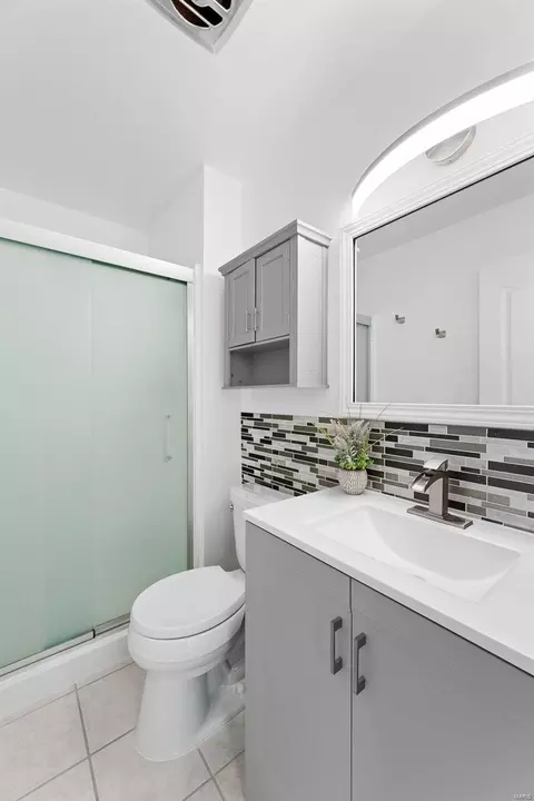 317 Capri Dr, O'fallon, MO 63366 photo 18