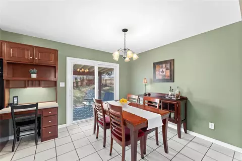 317 Capri Dr, O'fallon, MO 63366 photo 7