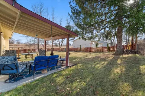 317 Capri Dr, O'fallon, MO 63366 photo 26