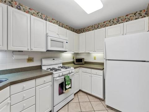 1761 Highview Circle Ct, Ballwin, MO 63021 photo 6