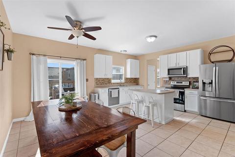 1402 Tisbury Cir, O'fallon, MO 63366 photo 10