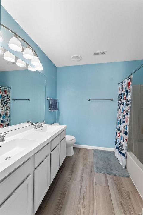 1402 Tisbury Cir, O'fallon, MO 63366 photo 23