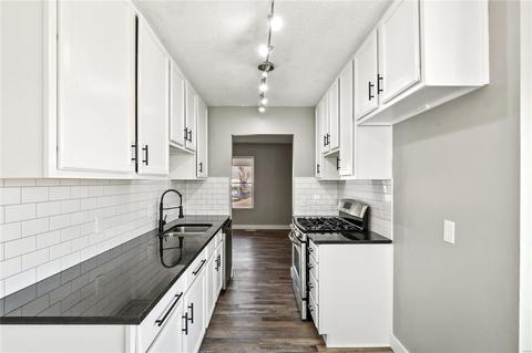 108 Pebble Creek Dr, O'fallon, MO 63366 photo 5