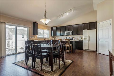 708 Jamesport Dr, O'fallon, MO 63366 photo 8