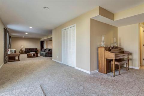 708 Jamesport Dr, O'fallon, MO 63366 photo 16